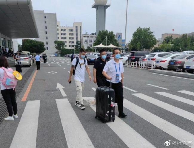 罗素兄弟《堡垒》第二季推迟 时间：2025.G·威尔逊达成协议，接管007系列电影的创意控制权后，同样为谍战IP，“堡垒”系列的开发或将就此降低优先级。